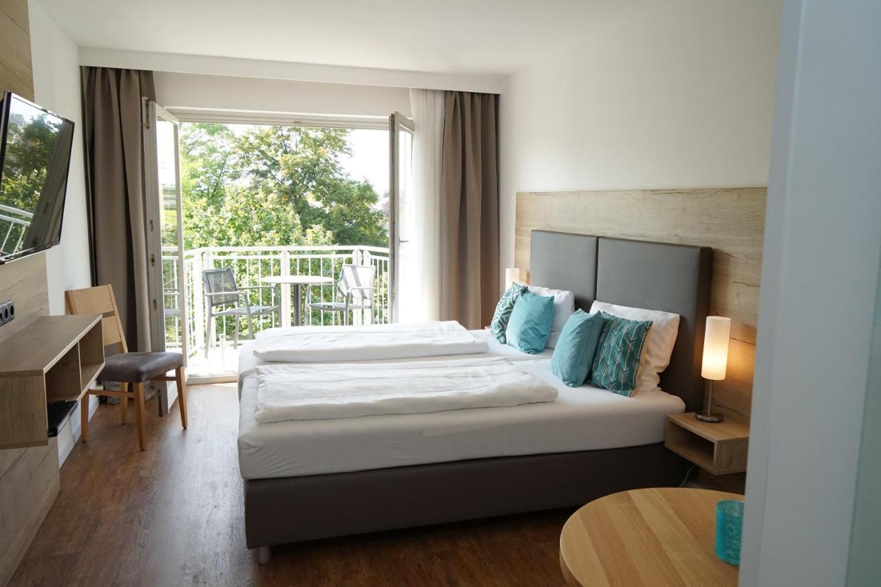 Hotel Dein Franz Bad Füssing エクステリア 写真